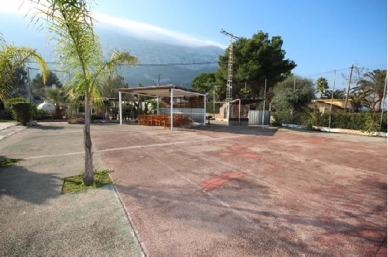 Villa in Denia(Galeretes) zu verkaufen, Wohnfläche 400 m², Baujahr 1977, Zustand modernisiert, + Zentralheizung, Klimaanlage, Grundstück 2392 m², 6 Schlafzimmer, 2 Badezimmer, Pool, ref.: SC-T1515-34