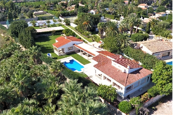 Villa in Denia(Torrecarrals) zu verkaufen, Wohnfläche 290 m², Zustand neuwertig, + Zentralheizung, Klimaanlage, Grundstück 3741 m², 5 Schlafzimmer, 4 Badezimmer, Pool, ref.: SC-L0916-16