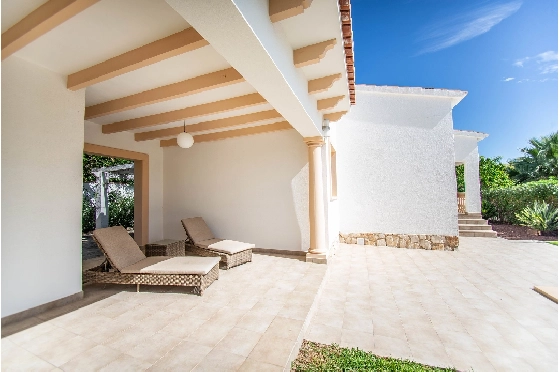 Villa in Denia(Torrecarrals) zu verkaufen, Wohnfläche 290 m², Zustand neuwertig, + Zentralheizung, Klimaanlage, Grundstück 3741 m², 5 Schlafzimmer, 4 Badezimmer, Pool, ref.: SC-L0916-18